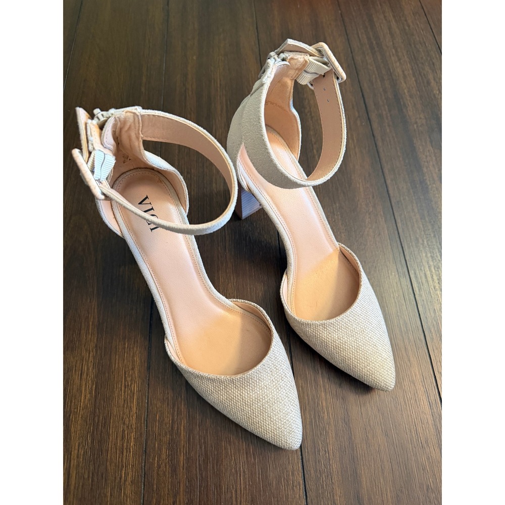 VICI Womens Beige Textured Pointed Toe Ankle Strap Block Heel Pumps Size 10